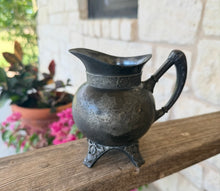 Load image into Gallery viewer, WM Rogers Silver-Plated Creamer